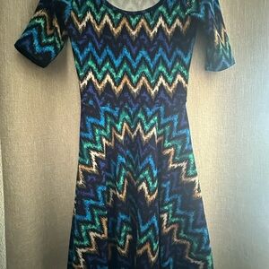LuLaRoe Zigzag Blue and Black Midi Dress